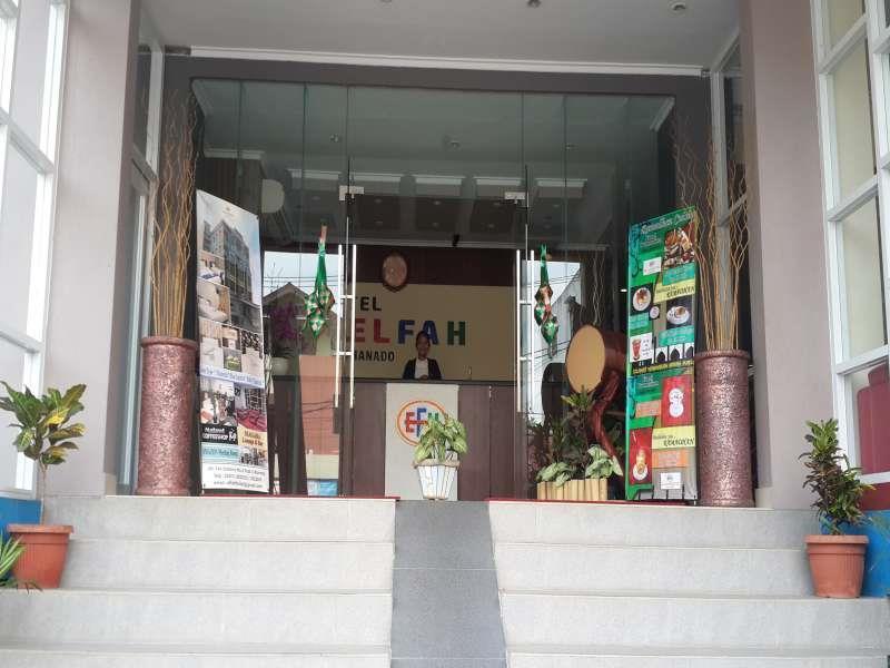 Reddoorz Plus @ Paal 2 Manado Buitenkant foto